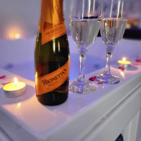 Vip Apartment For Lovers In Кишинёв Экстерьер фото